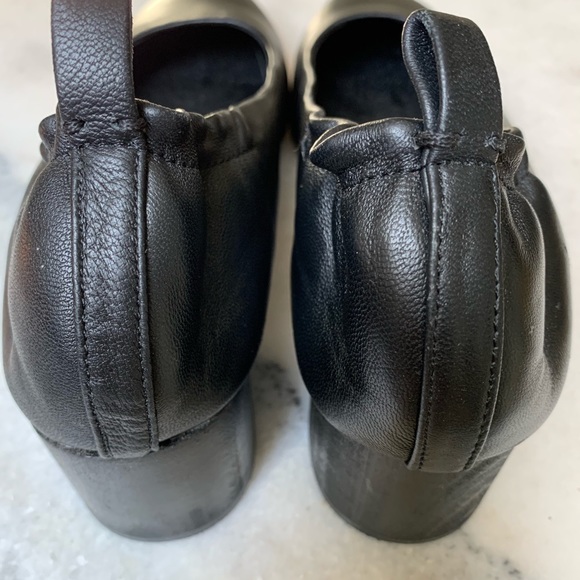 Kelsi Dagger Brooklyn | Lott Square Toe Pump - Picture 6 of 8